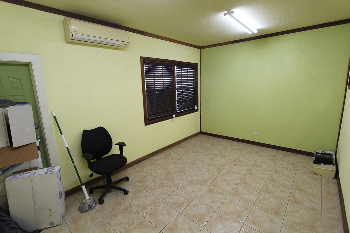 Office E