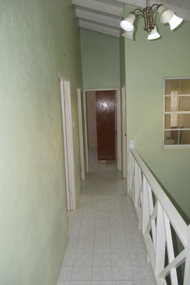 hallway 0