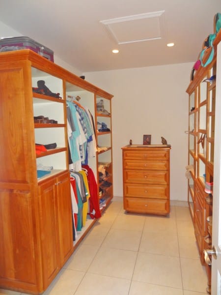 walk in closet