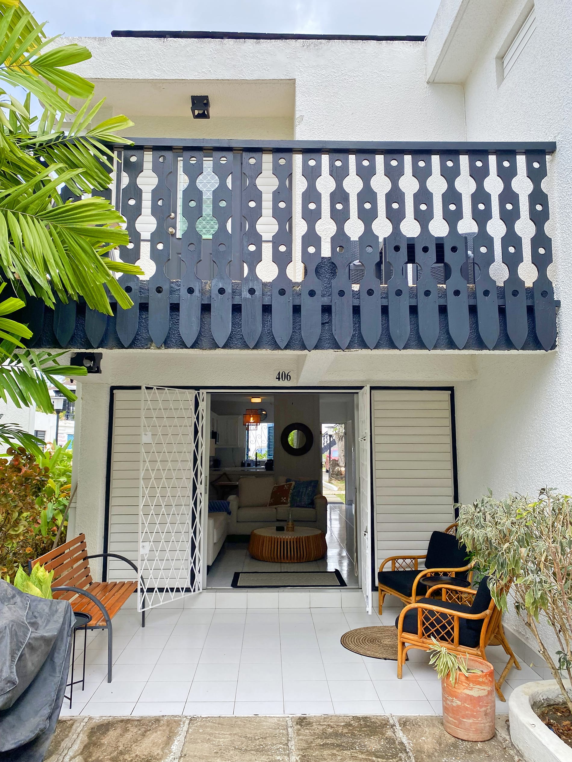 16PH 406 patio