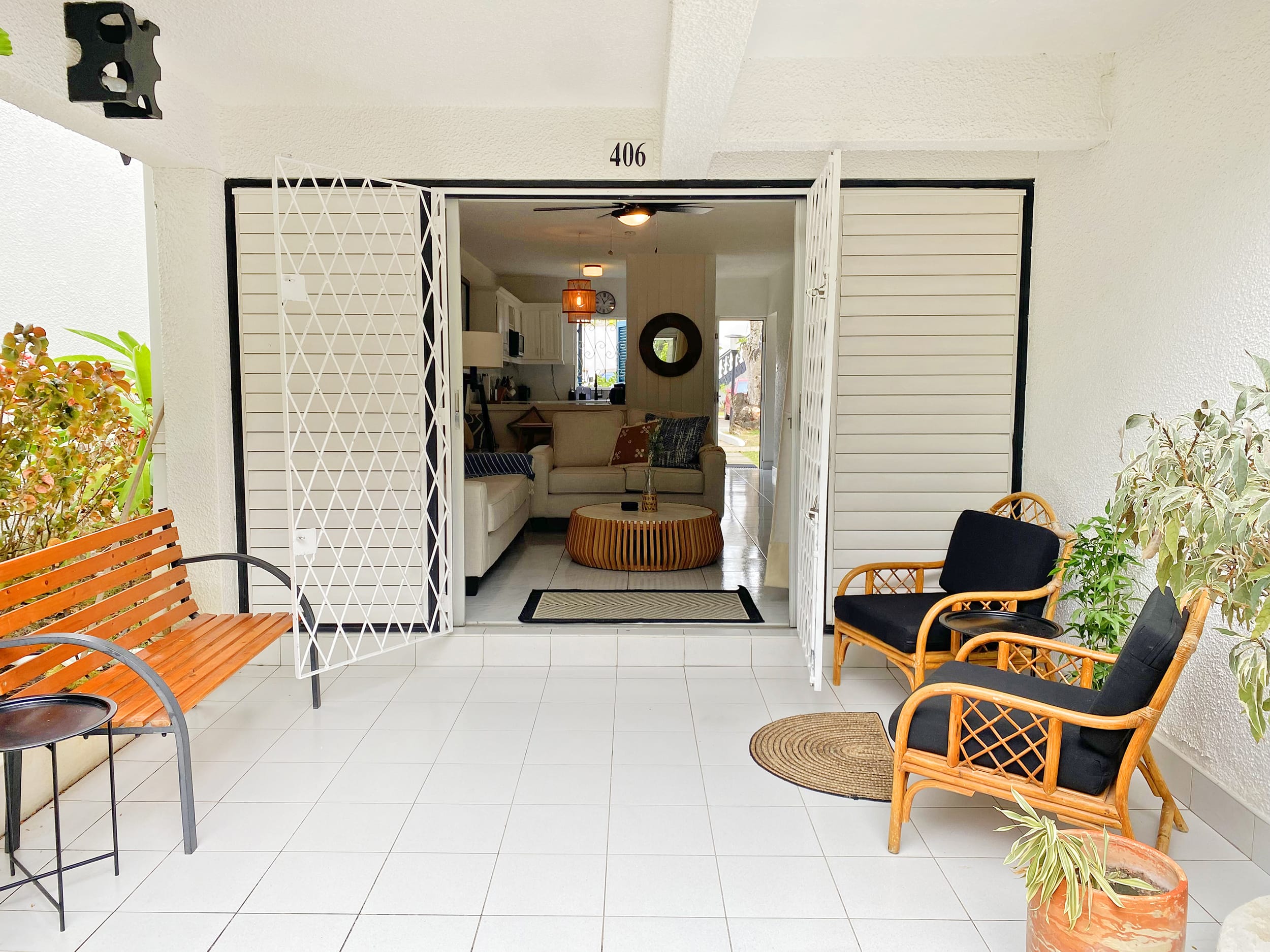 17PH 406 patio
