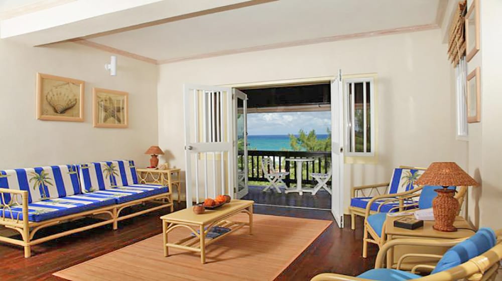 Living dining Level 1