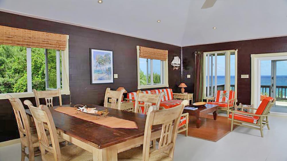 Living dining view Level 2