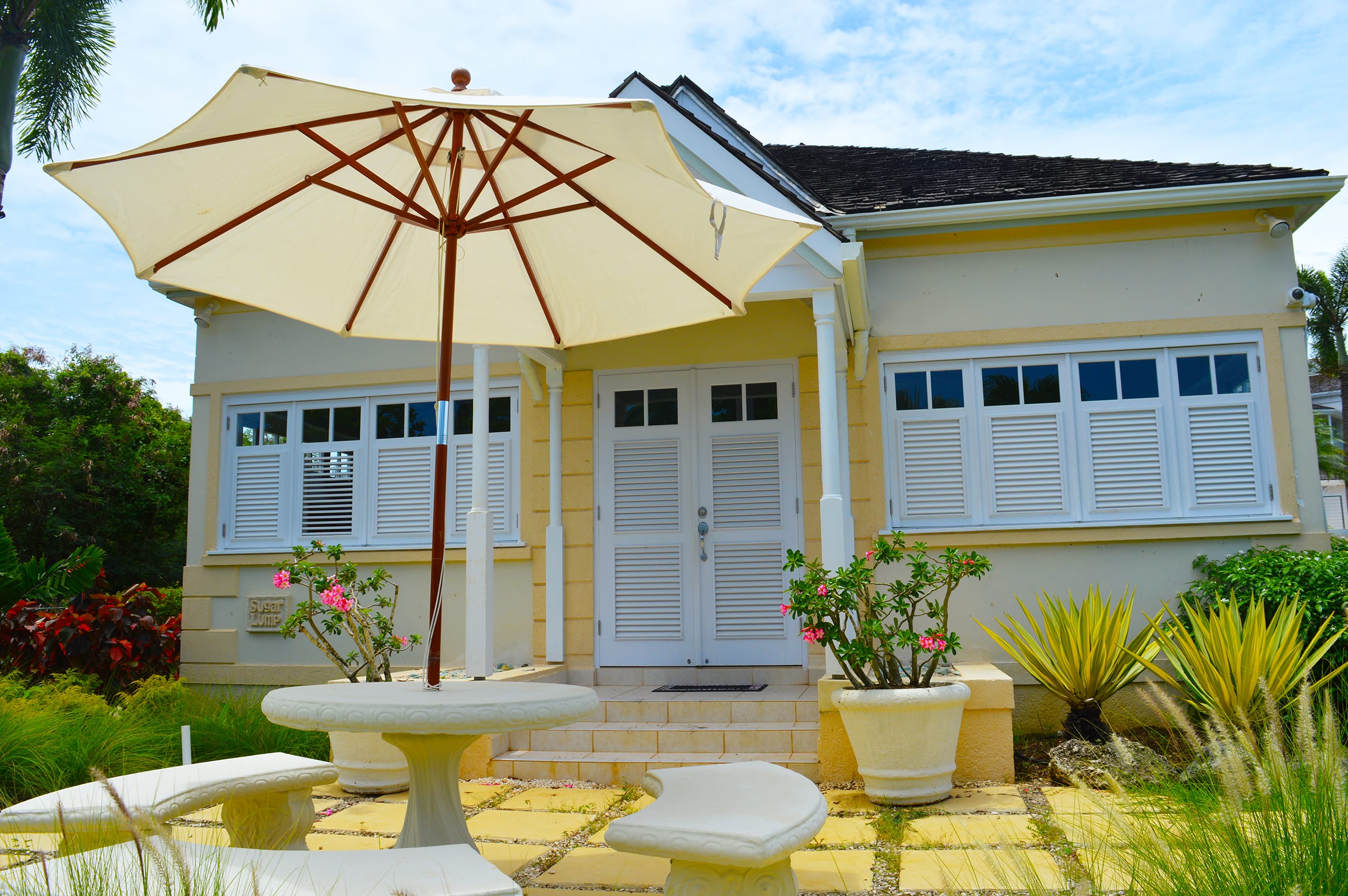 Outside dining/lounge area at the cottage
