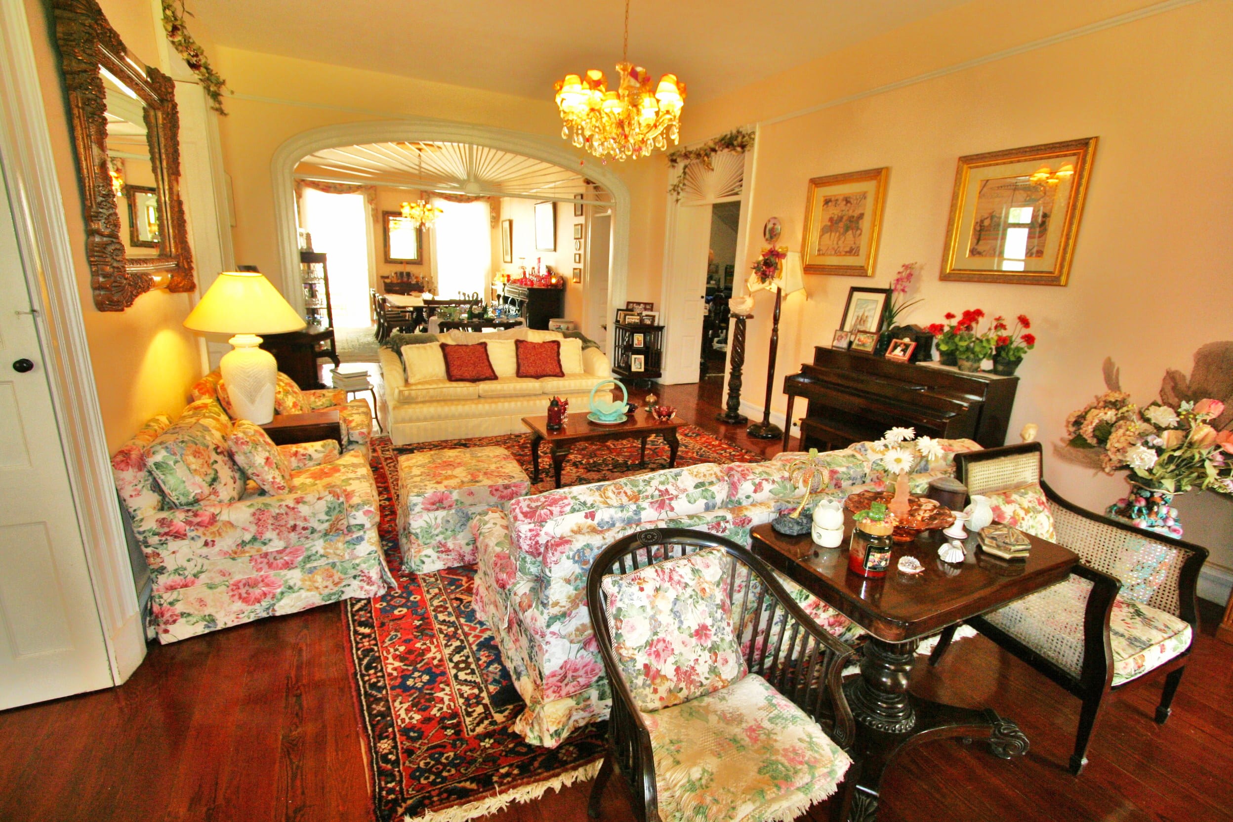 Living room 3