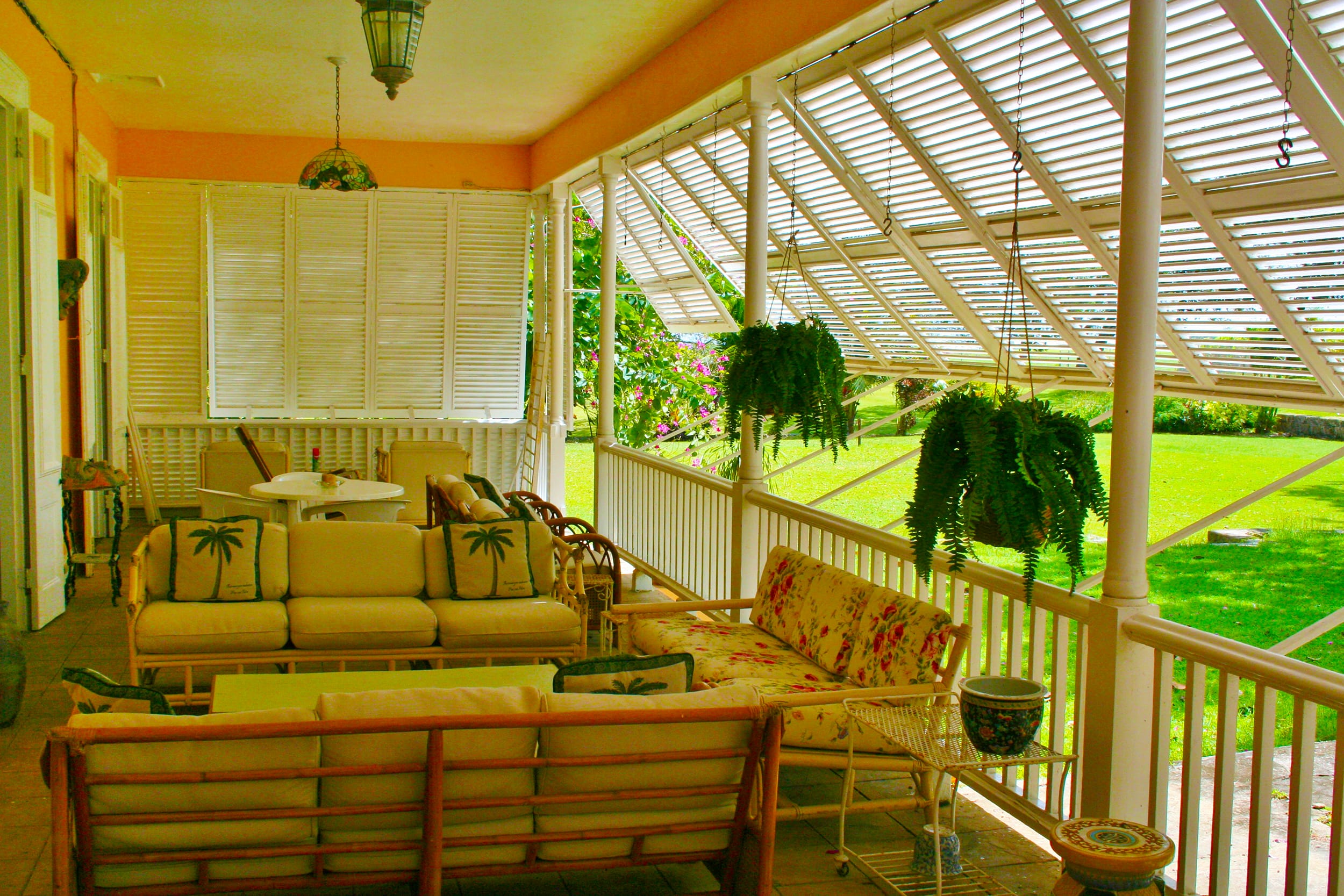 Rear patio 4