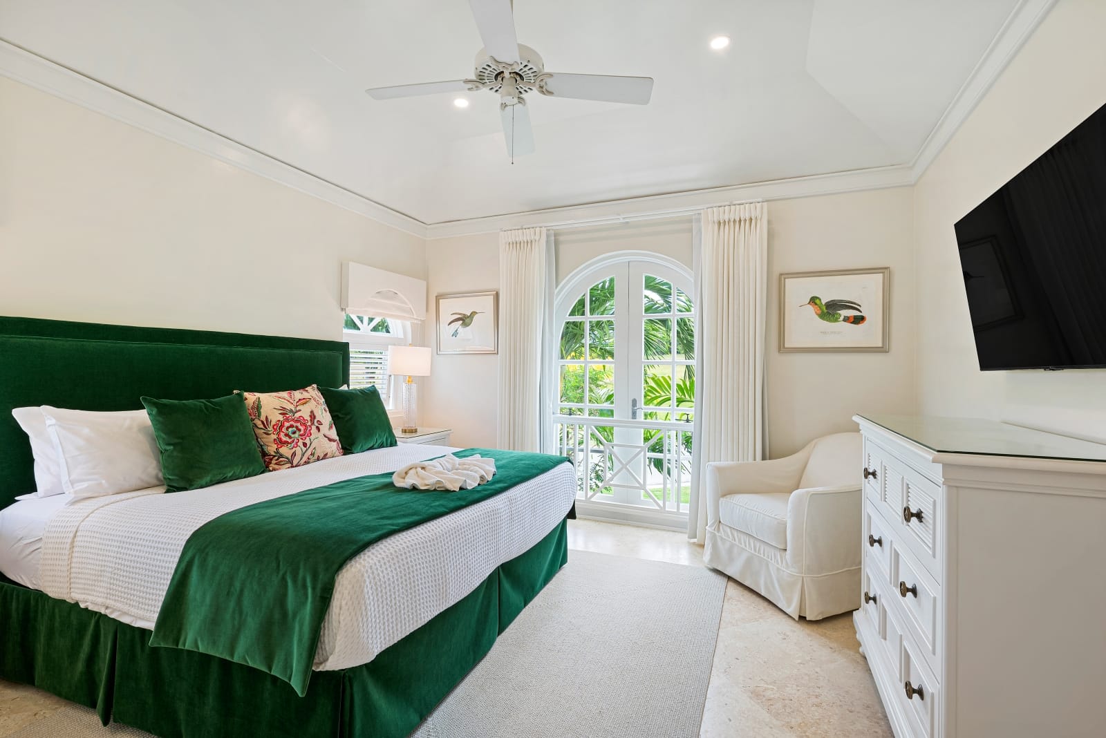 Coral House Bedroom 1
