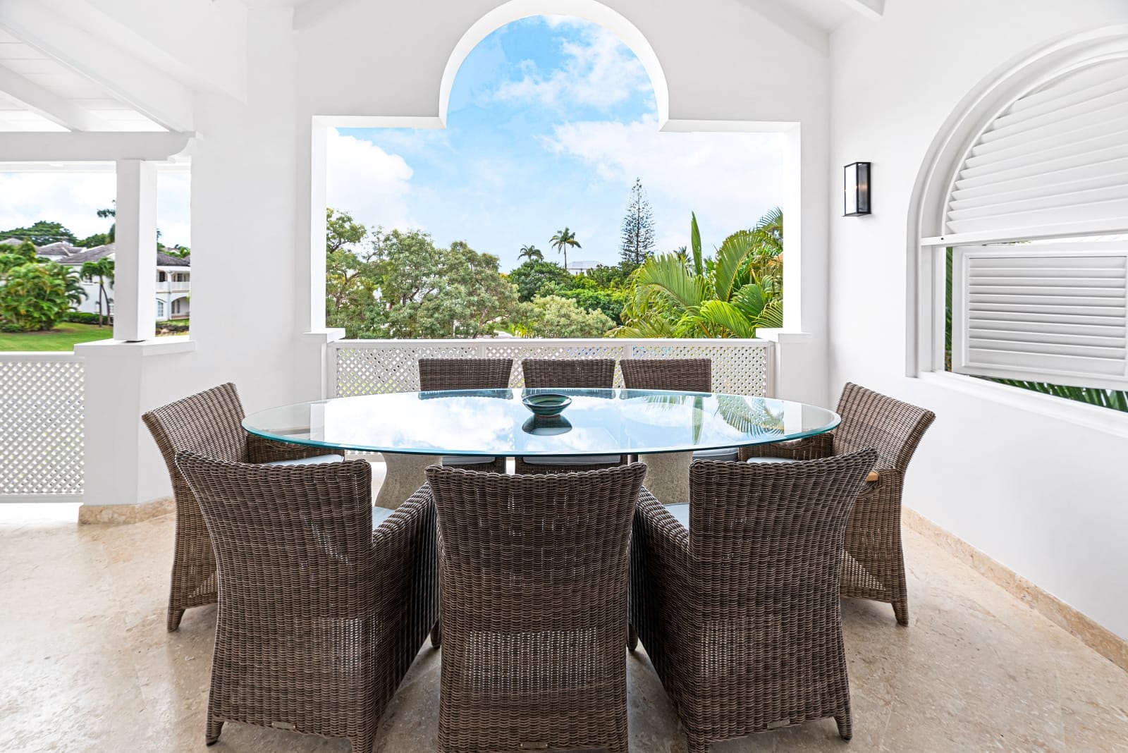 Coral House Outdoor Dining