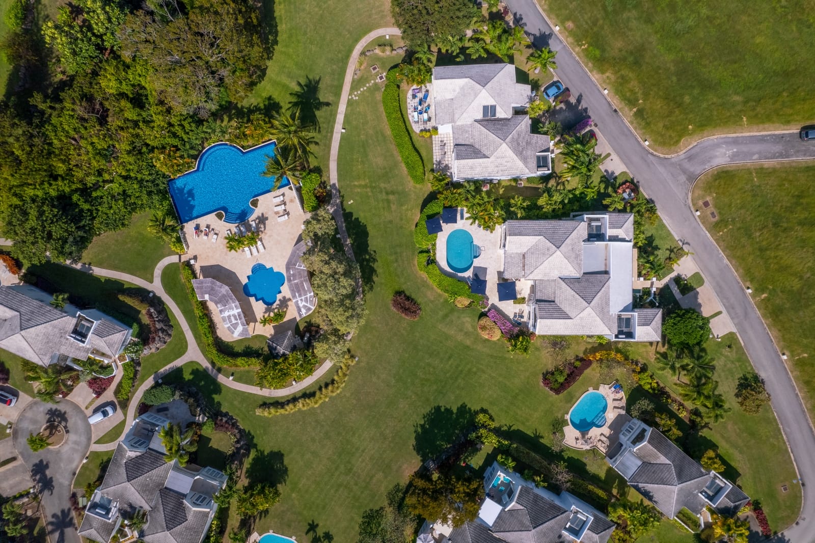 Coral House Surrounding Properties