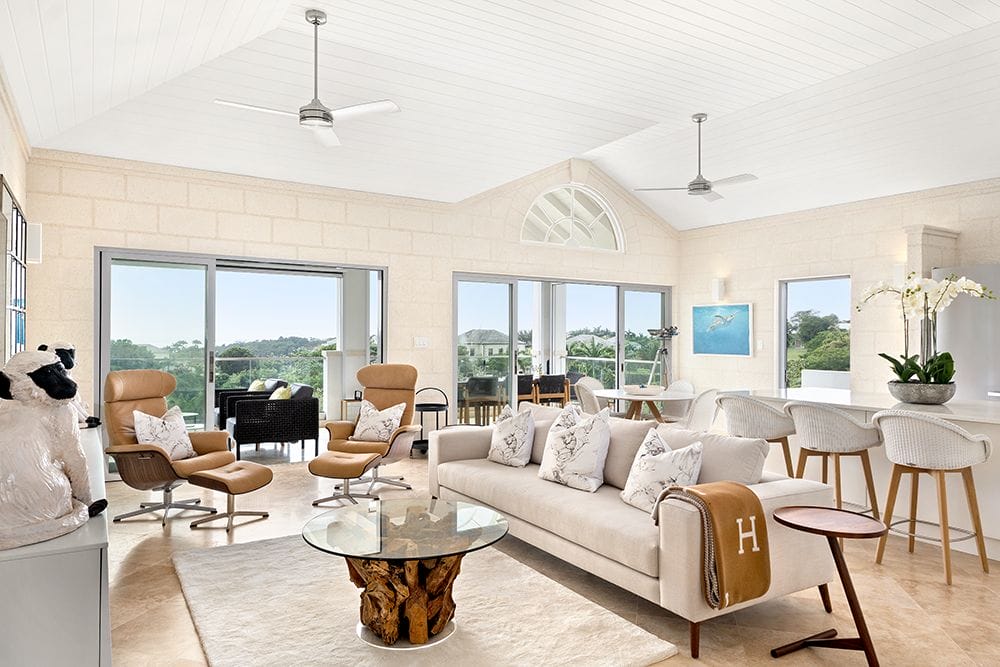 Mahogany Heights No.1 01 Great Room 01