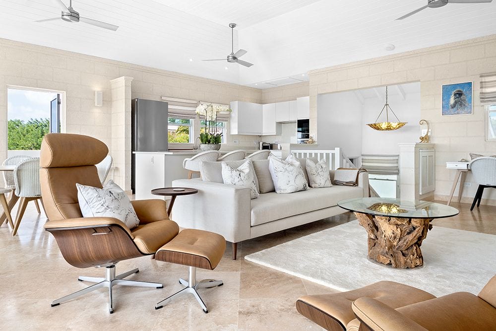 Mahogany Heights No.1 03 Great Room 03