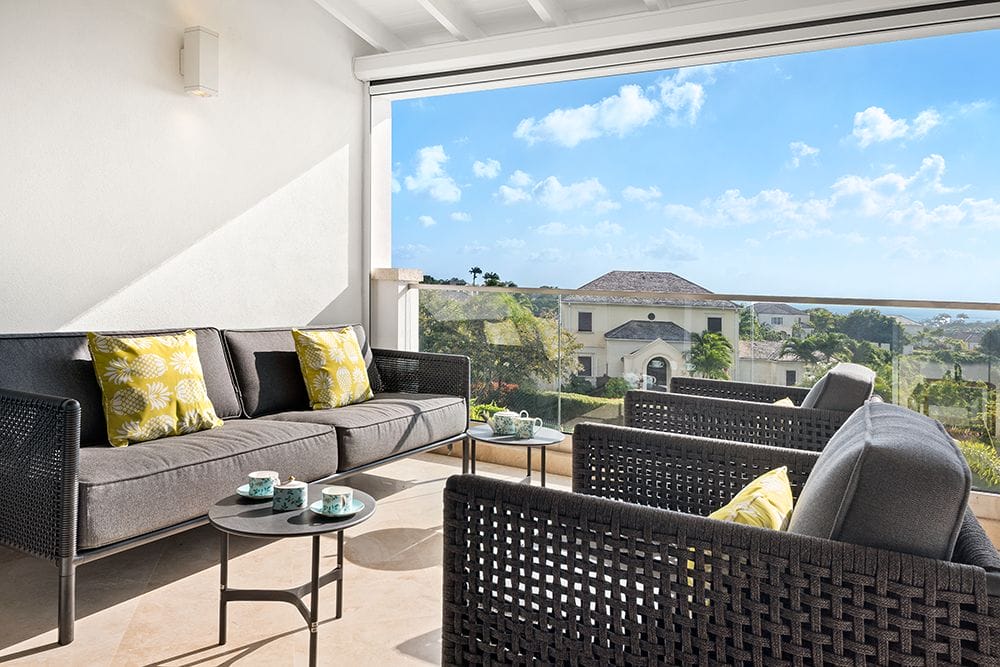 Mahogany Heights No.1 14 Balcony 02