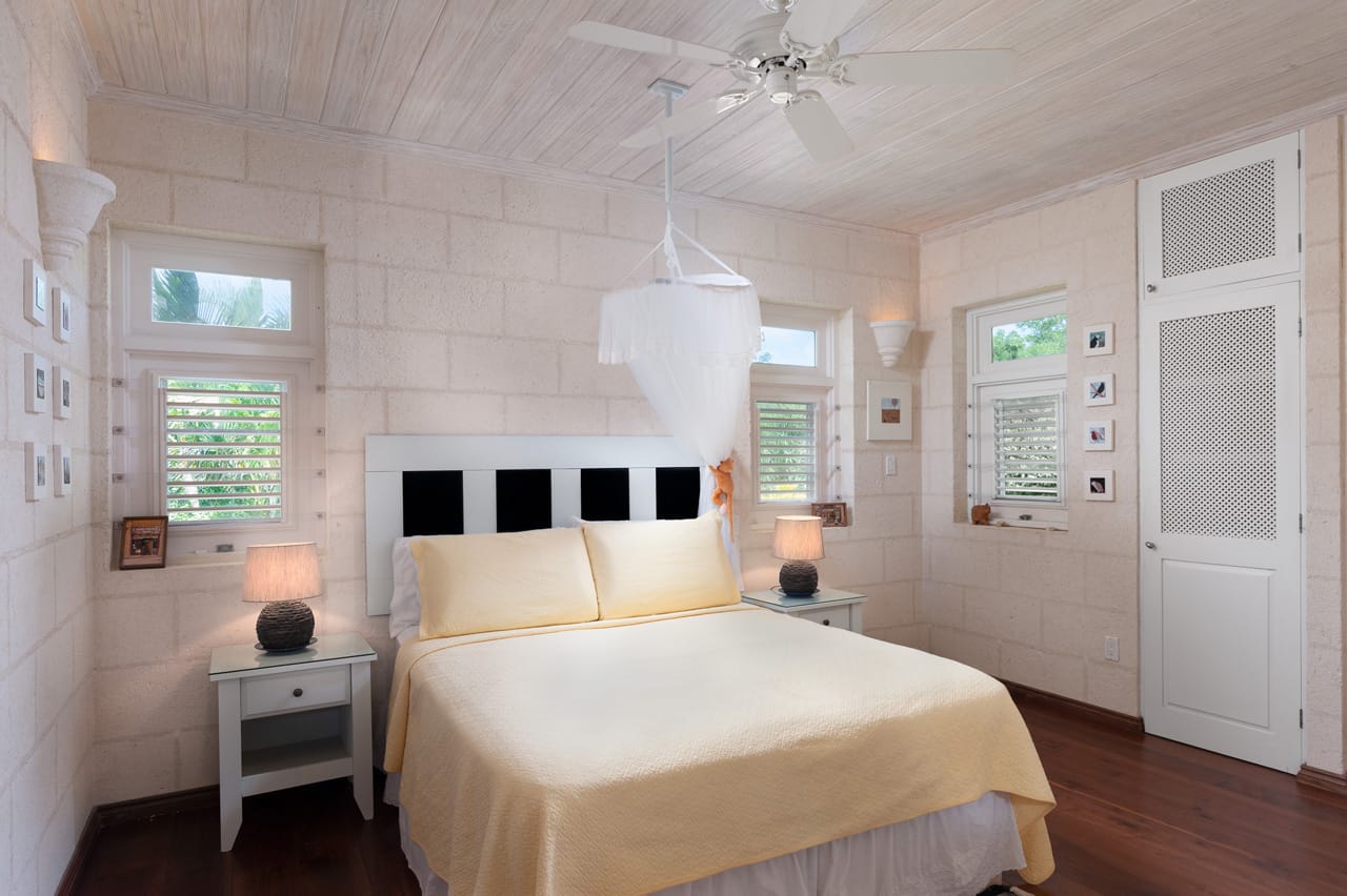 Second bedroom