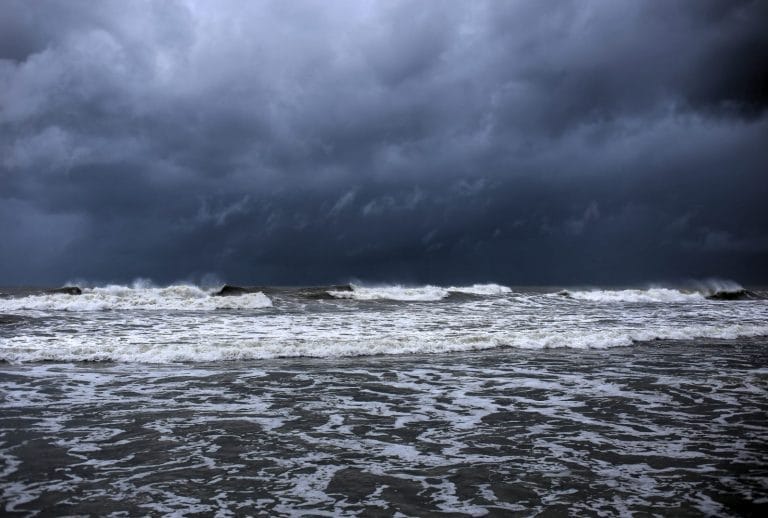 Hurricane Preparedness Checklist for Your House or Apartment