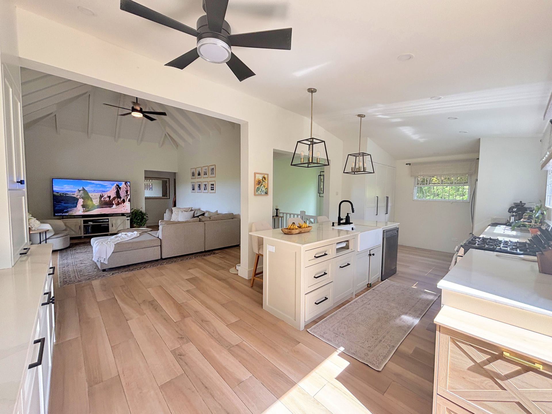 3 Yorkshire 1 Kitchen Living from Entrance