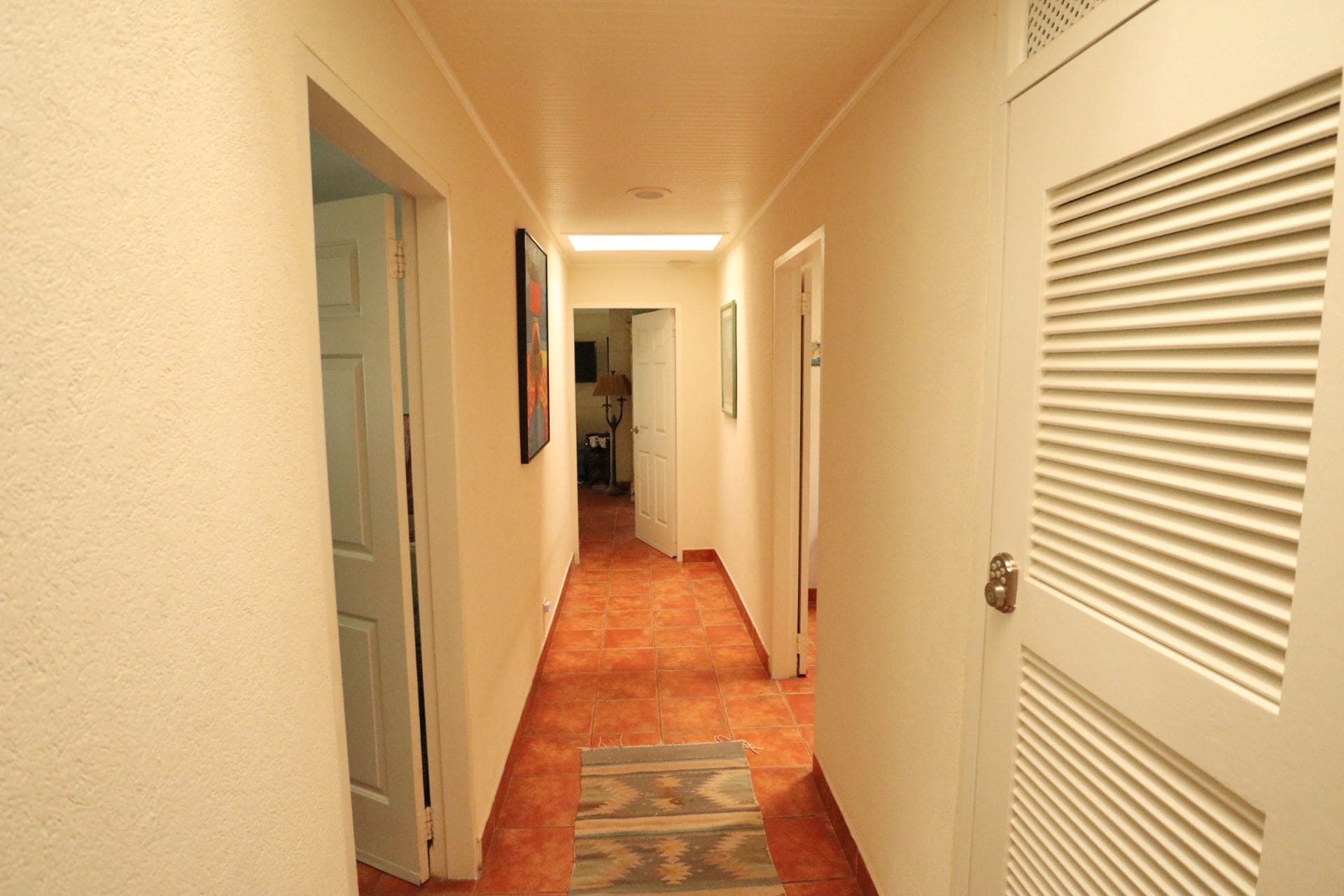 10 Sunset Ridge 32 Bedroom Hallway 1