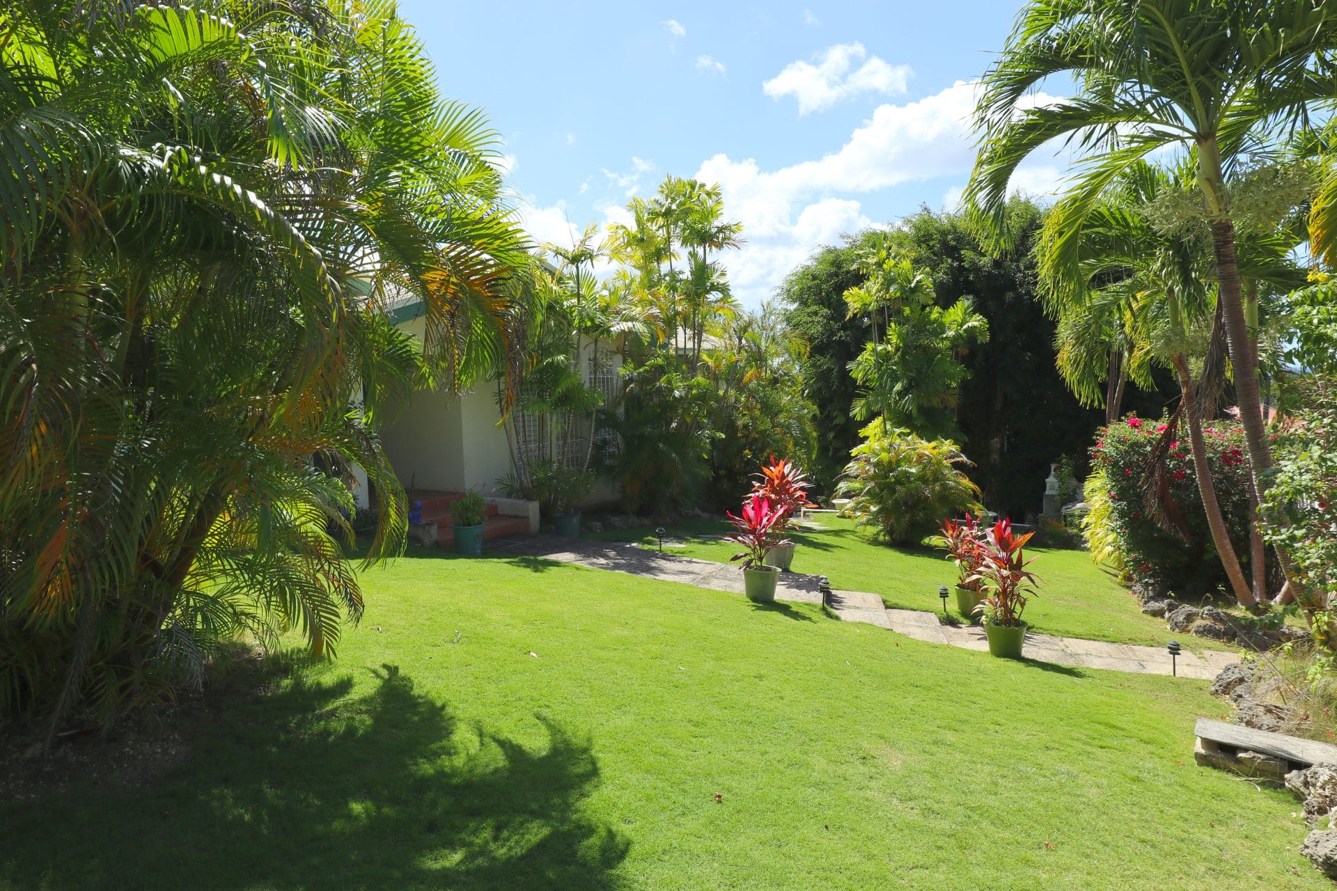 22 Sunset Ridger 32 Garden a 1