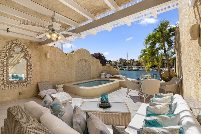 Port St. Charles 121, Octopus Villa
